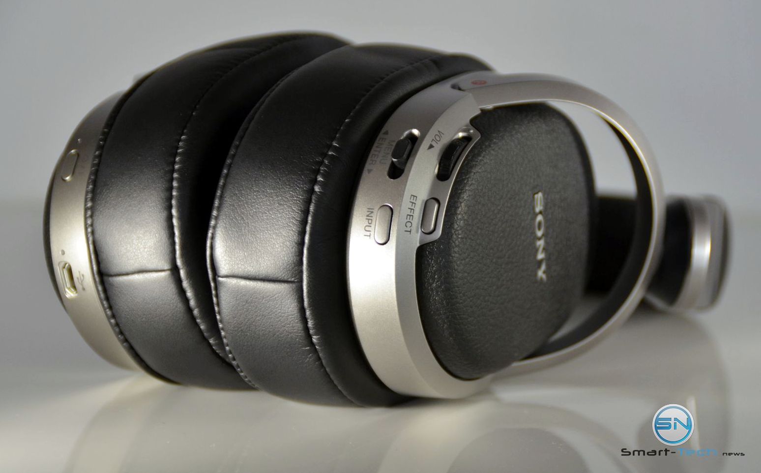 Sony MDR-HW700DS – großes Kino am Kopf