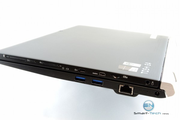Anschlüsse Rechts - Toshiba Ultrabook Portégé Z20t - SmartTechNews Das Toshiba Portégé von Rechts