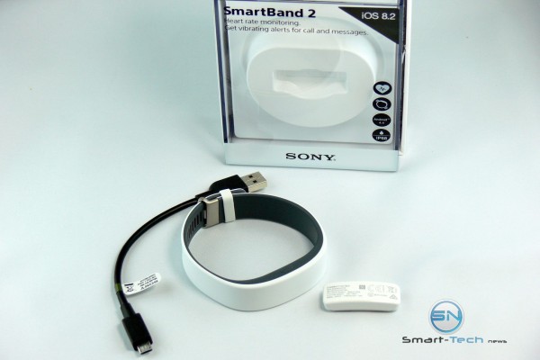 Unboxing - Sony SmartBand 2 - SmartTechNews