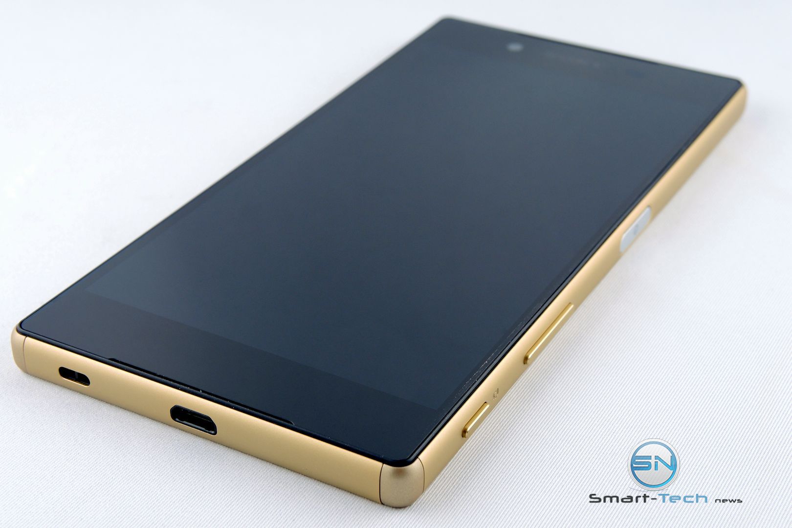 das Sony Xperia Z5 gold - SmartTechNews