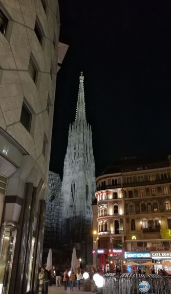 Wien Stephansdom Nachtmodus - Huawei P9 - SmartTechNews