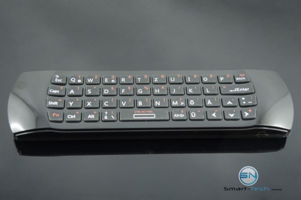 qwertz-keyboard-rii-mini-25-mini-wireless-air-mouse-keyboard-combo-smarttechnews