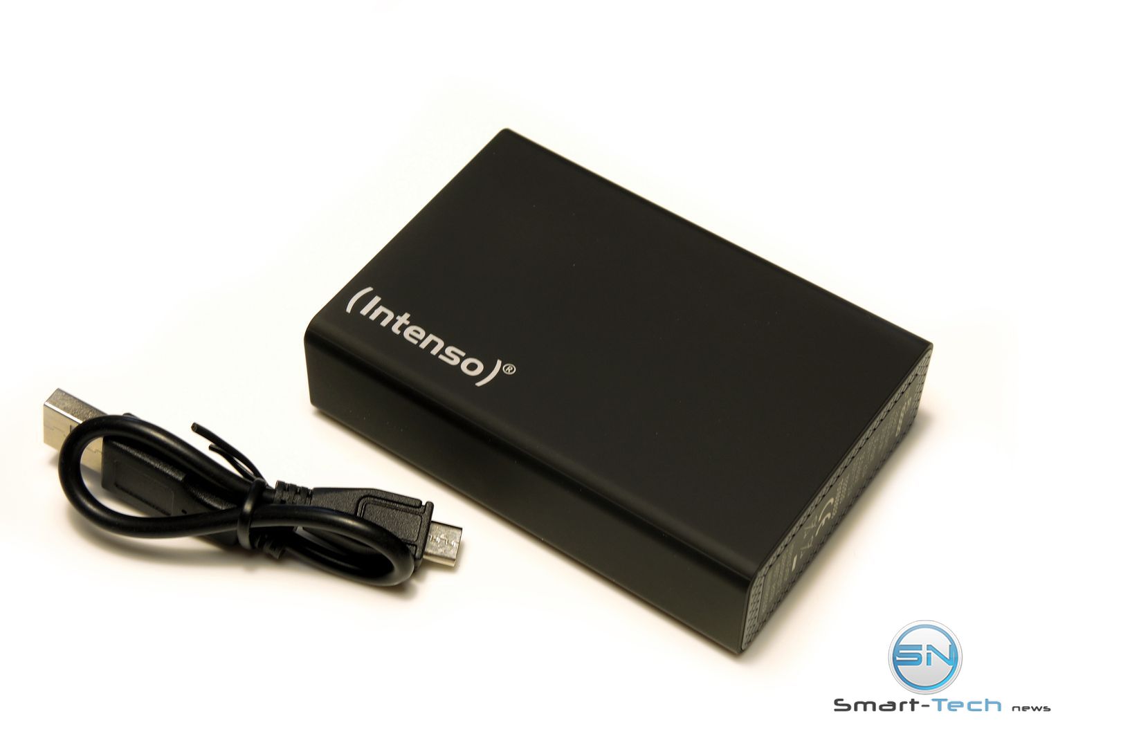 die Intenso 10000mAh PowerBank - SmartTechNews