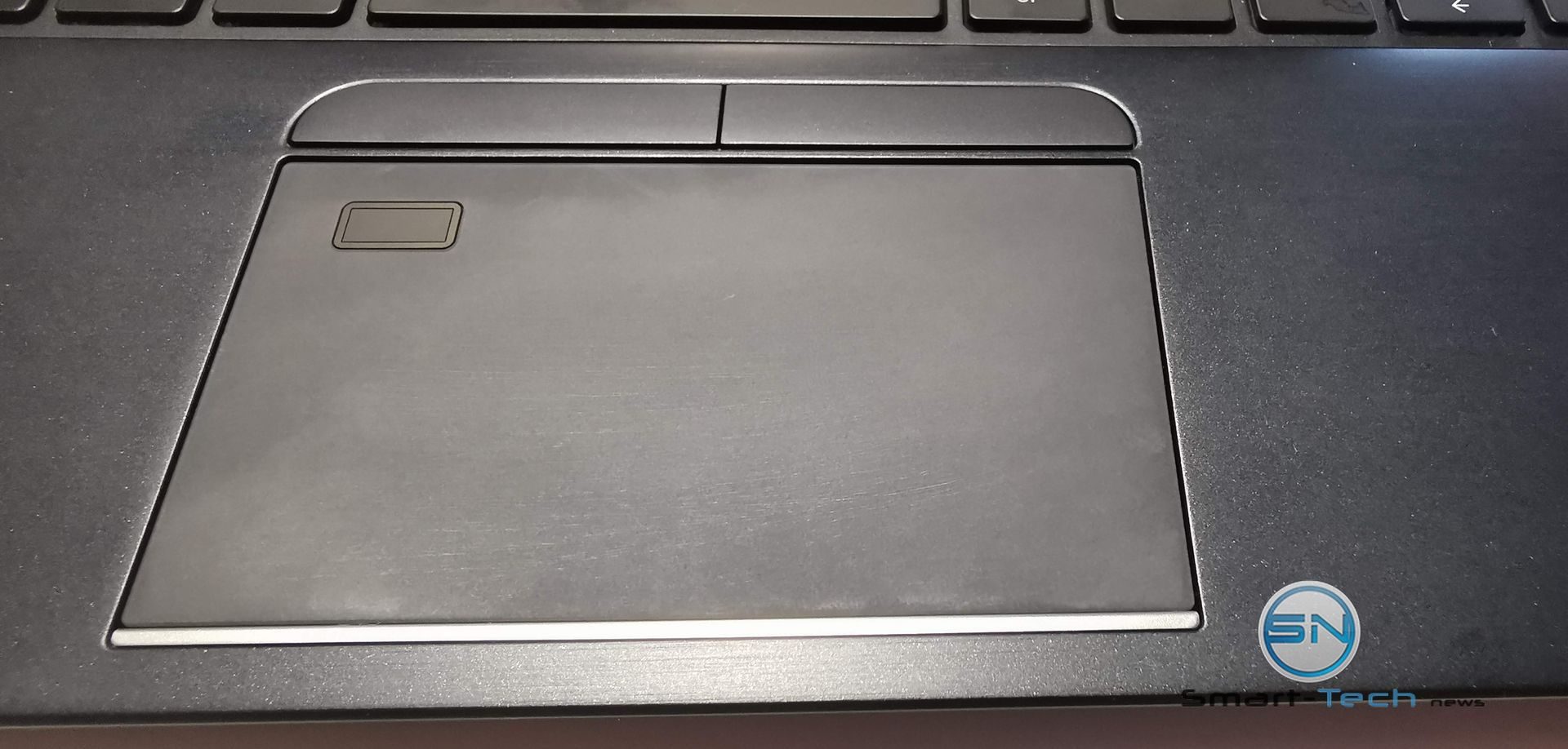 Touch Trackpad - Toshiba Tecra X40-E-10w - SmartTechNews